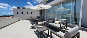 Wonderful modern, spacious and comfortable villa