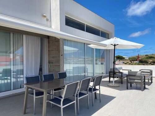 Wonderful modern, spacious and comfortable villa