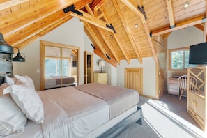 3 chambres, fer et planche à repasser, lit parapluie, Wi-Fi gratuit