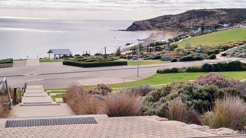 See to Sea Apartment -  Prime Location Ocean Views, Sunsets, Conservation Park
