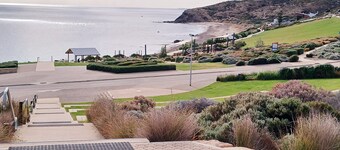 See to Sea Apartment -  Prime Location Ocean Views, Sunsets, Conservation Park
