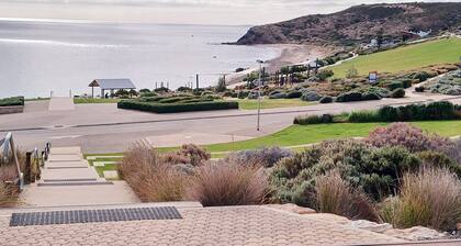 See to Sea Apartment - Prime Location Ocean Views, Sunsets, Conservation Park