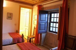 4 bedrooms, iron/ironing board, travel cot, WiFi