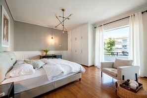 3 soverom, safe på rommet, strykejern/-brett og wi-fi (inkludert)