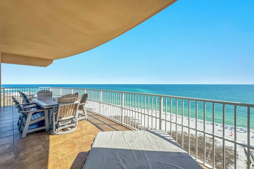 LUXURY EAST SIDE CORNER UNIT, VIEW OF THE PERDIDO PASS, TONS OF KIDS AMENITIES!