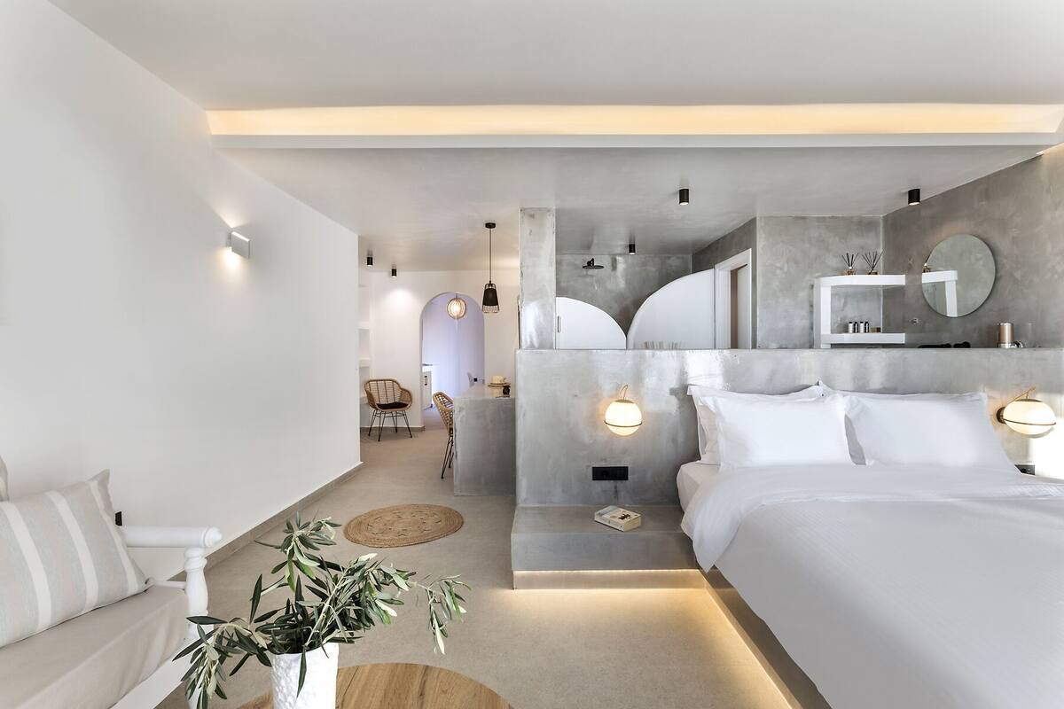 Levantis Suite