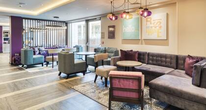 Premier Inn Banbury Town Centre - Castle Quay