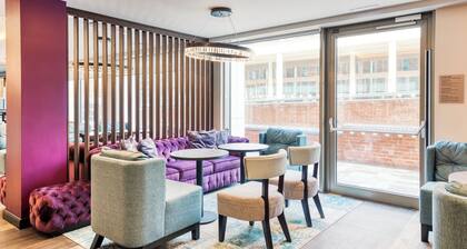 Premier Inn Banbury Town Centre - Castle Quay