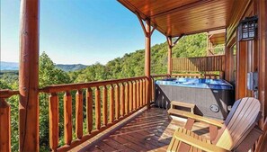 Tina de hidromasaje al aire libre