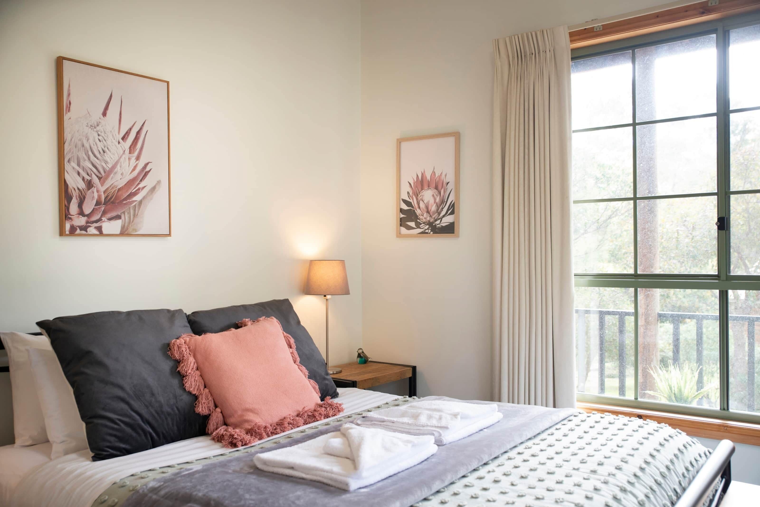 2 chambres, fer et planche à repasser, Wi-Fi gratuit, draps fournis