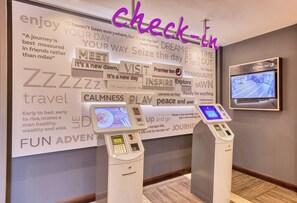 Reception - Premier Inn Pickering (Pickering)