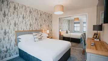 Cortinas blackout, tabla de planchar con plancha y wifi gratis