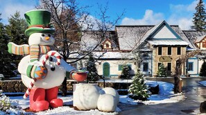 المنطقة المحيطة بالمنشأة