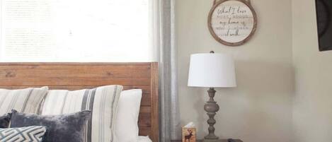 2 bedrooms, desk, iron/ironing board, travel crib