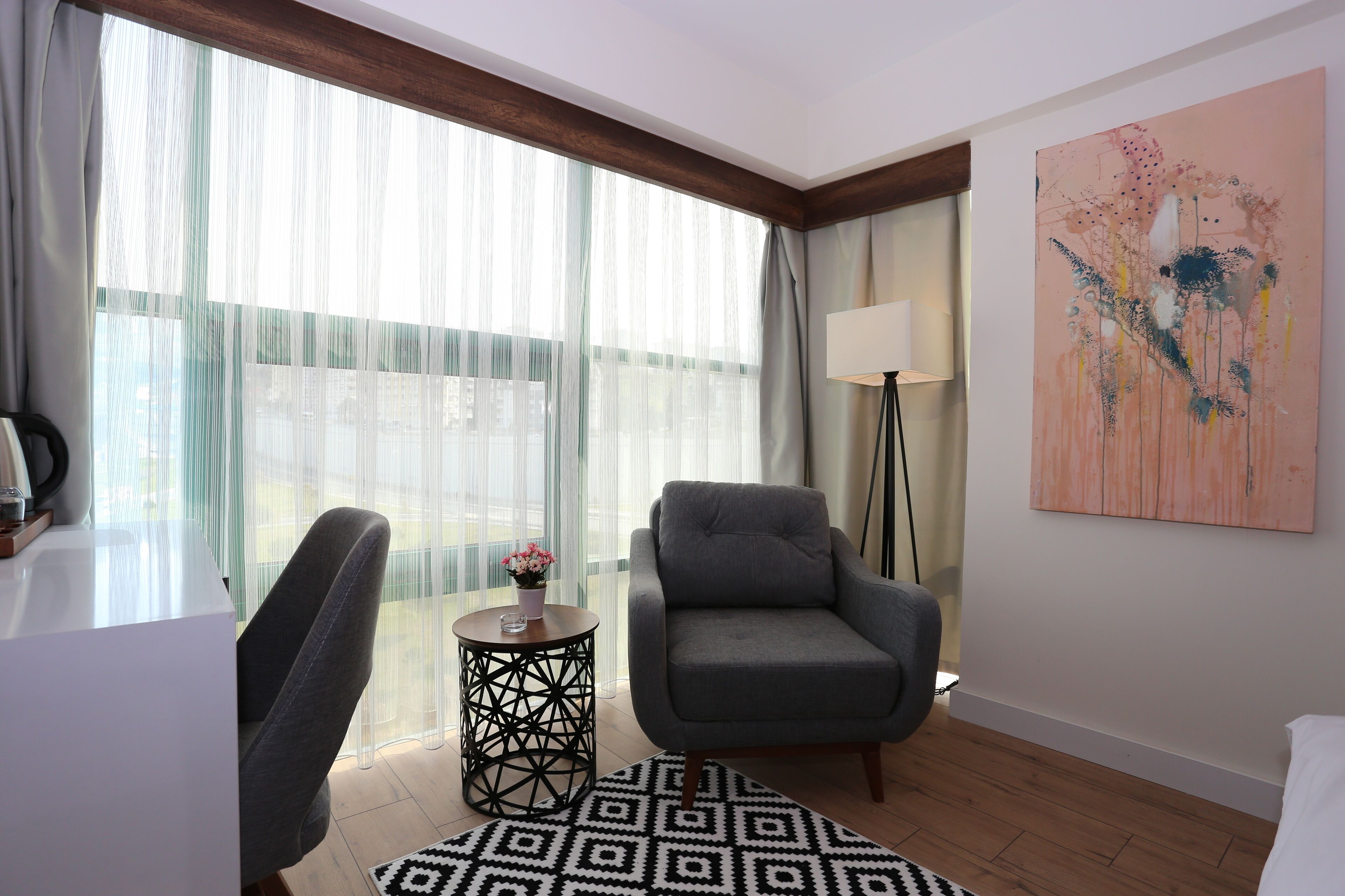 deluxe double room, 1 queen bed | premium bedding, minibar, desk, laptop workspace