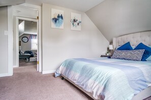 3 soverom, strykejern/-brett, reiseseng for barn og wi-fi (inkludert)