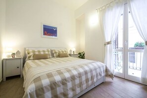 Apartment | 1 bedroom, iron/ironing board, free WiFi, bed sheets - Casetta alla Cala by Wonderful Italy (Palermo)