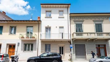 Apartemen Keluarga, beberapa kamar (La Suite 2 Ondina Viareggio 200m from) | Eksterior