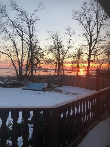 Making Memories on North Long Lake