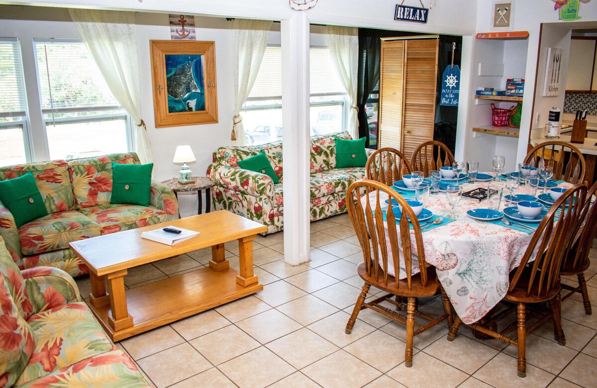 Photo 10 of ❤ Sailors Cove 🏖 Mins to the Beach☀ Family Condo❤