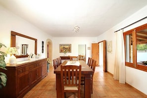 Dining - Casa Rei Vila, Nice villa with pool near Pollensa (Pollença)