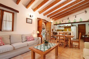 Télévision, table de tennis de table