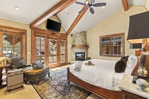 5 Schlafzimmer, Bügeleisen/Bügelbrett, WLAN, Bettwäsche