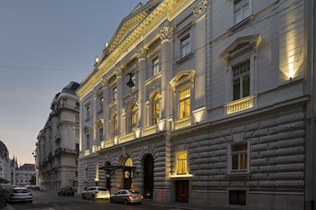 Aurea Ana Palace by Eurostars Hotel Company