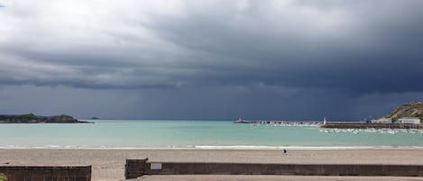Nära stranden