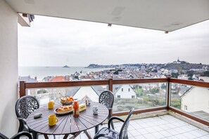 Utendørsservering