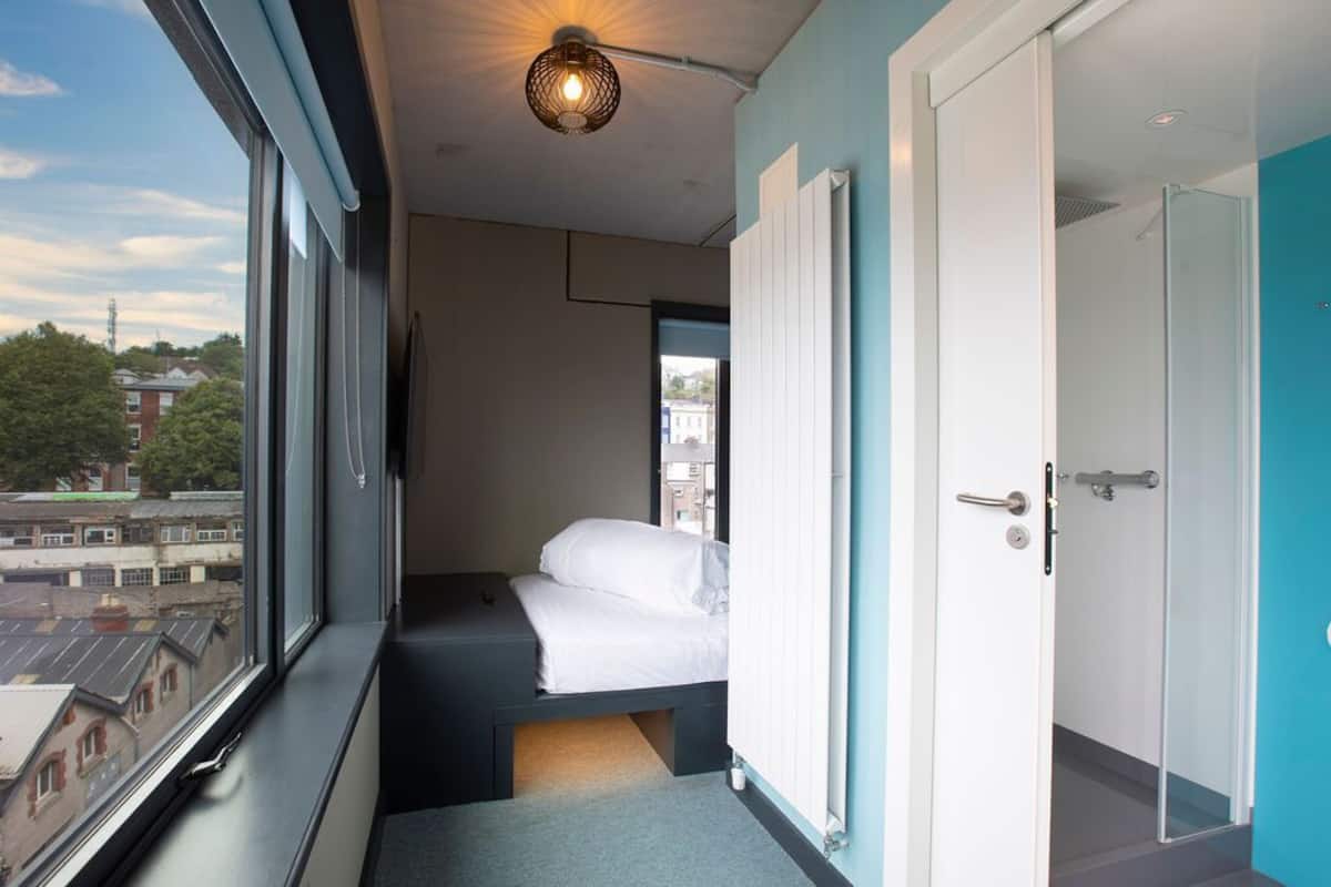 just right | individually decorated, individually furnished, free wifi, bed sheets