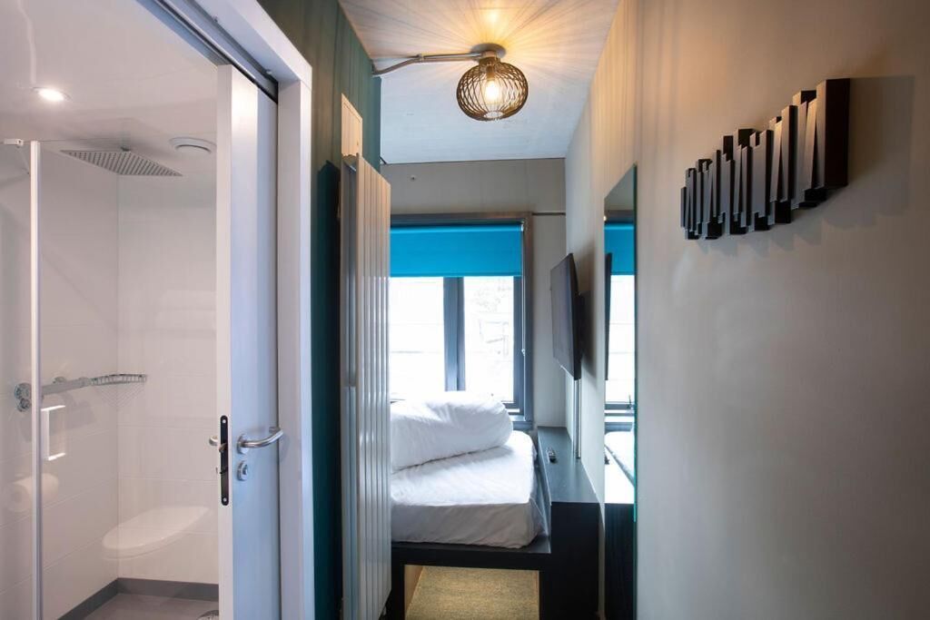 tight fit | individually decorated, individually furnished, free wifi, bed sheets