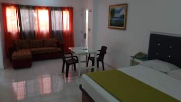 1 bedroom, in-room safe, iron/ironing board, travel cot