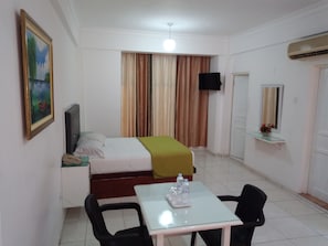 1 bedroom, in-room safe, iron/ironing board, travel crib