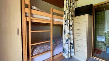 1 bedroom