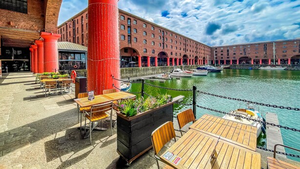 View from property - Empire Liverpool Properties - Arundel Street (Liverpool)