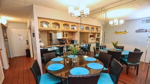 Dining - Unobstructed Beach View (Galveston)