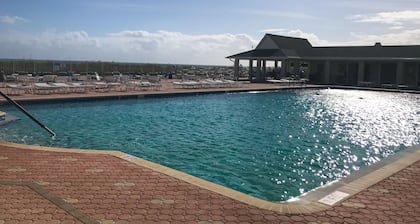 Nettles Island Living ~ Escape to 'Sea Breeze Beach House"