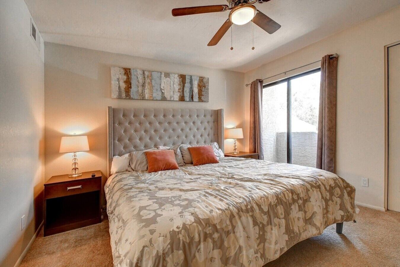2 bedrooms, desk, iron/ironing board, WiFi