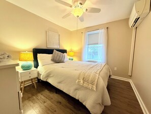 1 bedroom, iron/ironing board, travel cot, free WiFi