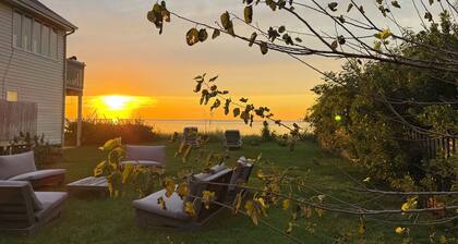 Beachfront 1BR water views near Cape May & Wildwood