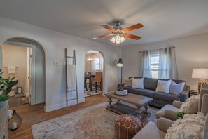 Televisio, työhuone