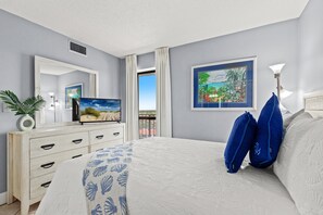 2 makuuhuonetta, silitysrauta/-lauta, ilmainen Wi-Fi, vuodevaatteet