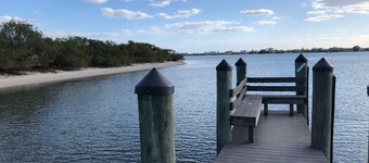 Old Floridian cottage in Historic Gulf Village
