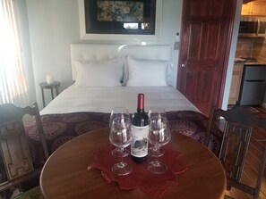 1 chambre, fer et planche à repasser, accès au Wi-Fi (inclus)