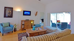 Unclassified image, 5 of 15, button - Mara (Rotonda West)