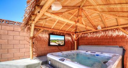 Tiki Oasis at Ladera 325| Private Swimming Spa, Hot tub, and Community Pool