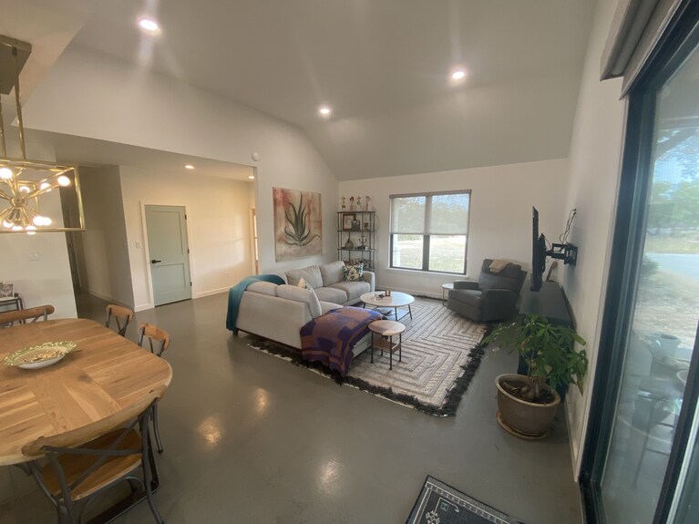 Sunset Retreat On Acreage - Short Drive To Downtown - Dripping Springs, TX