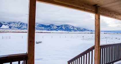 Spotted Moon Ranch - River Front - One Bedroom King Cabin