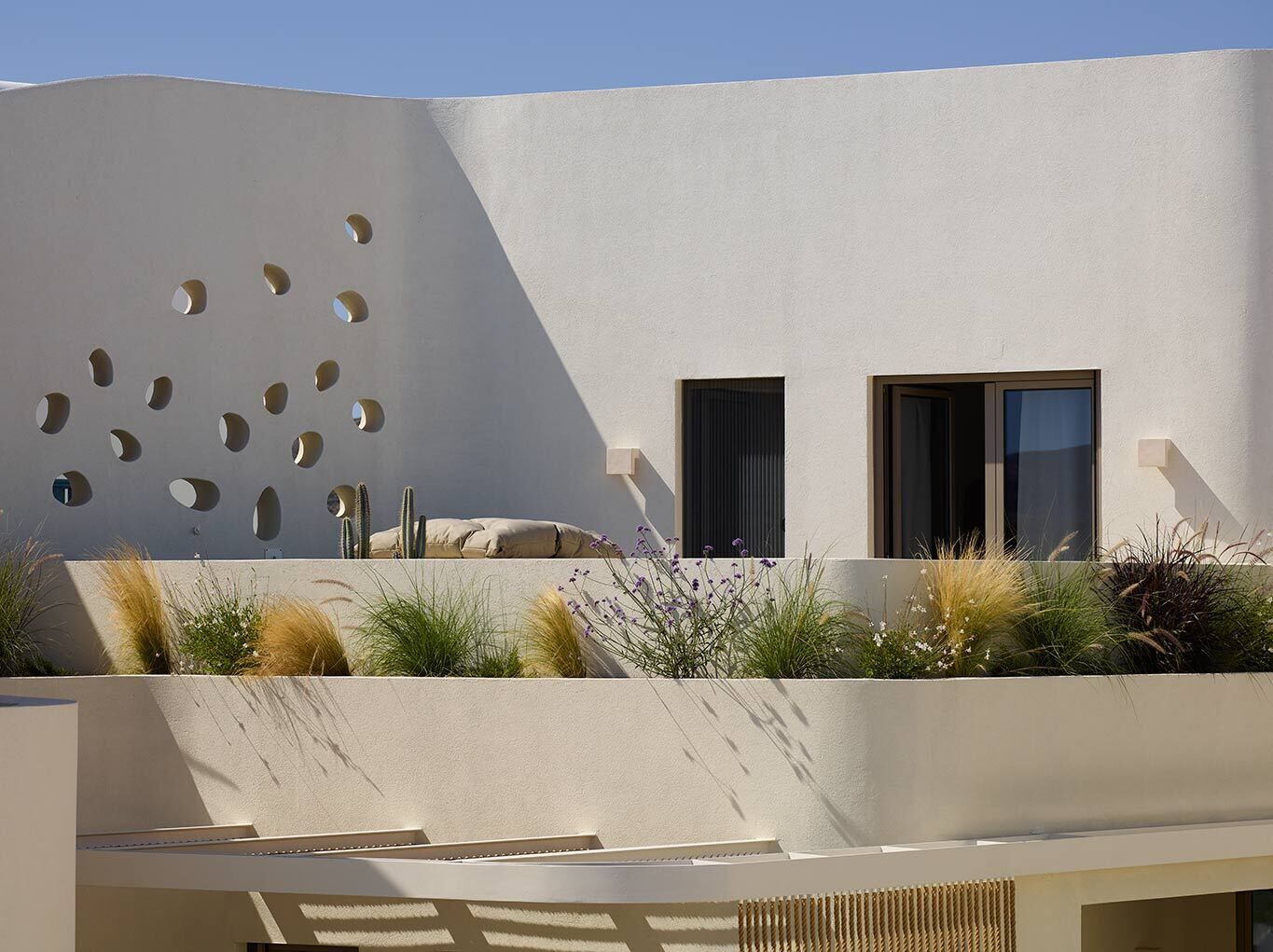 Honeymoon Suite, Sea View | 1 bedroom, premium bedding, minibar, in-room safe